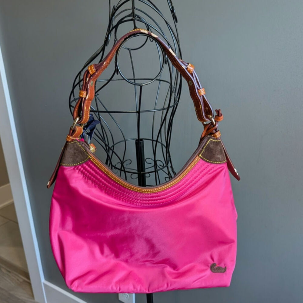 NWT Dooney & Bourke hot pink Fuchsia nylon Large Erica Bag Purse with flaw